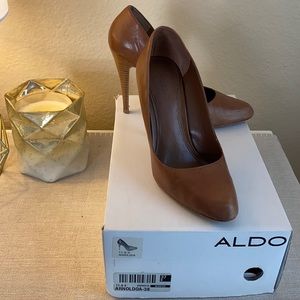 Aldo, leather pumps, camel color 6